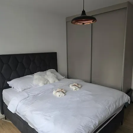 Lux